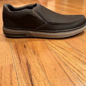 Brand new Skechers men shoes